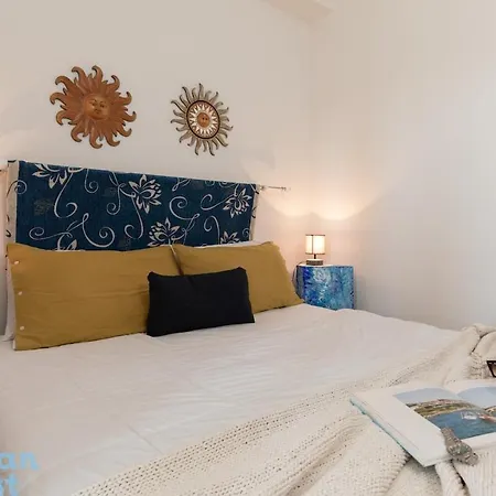 Few Steps From The Sea *