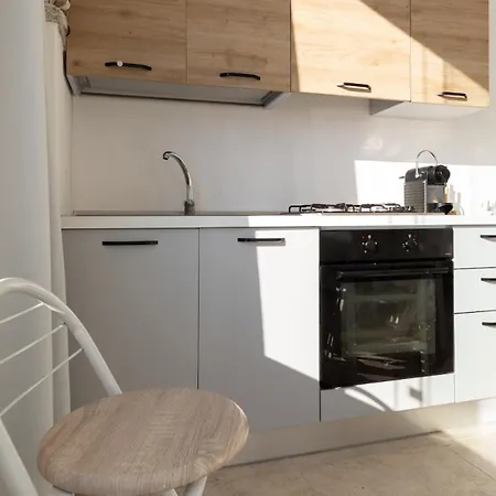 Few Steps From The Sea アパート